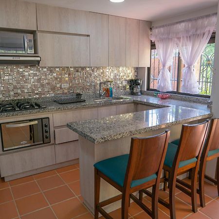 Hermosa casa de campo en GUATAPÉ Extérieur photo