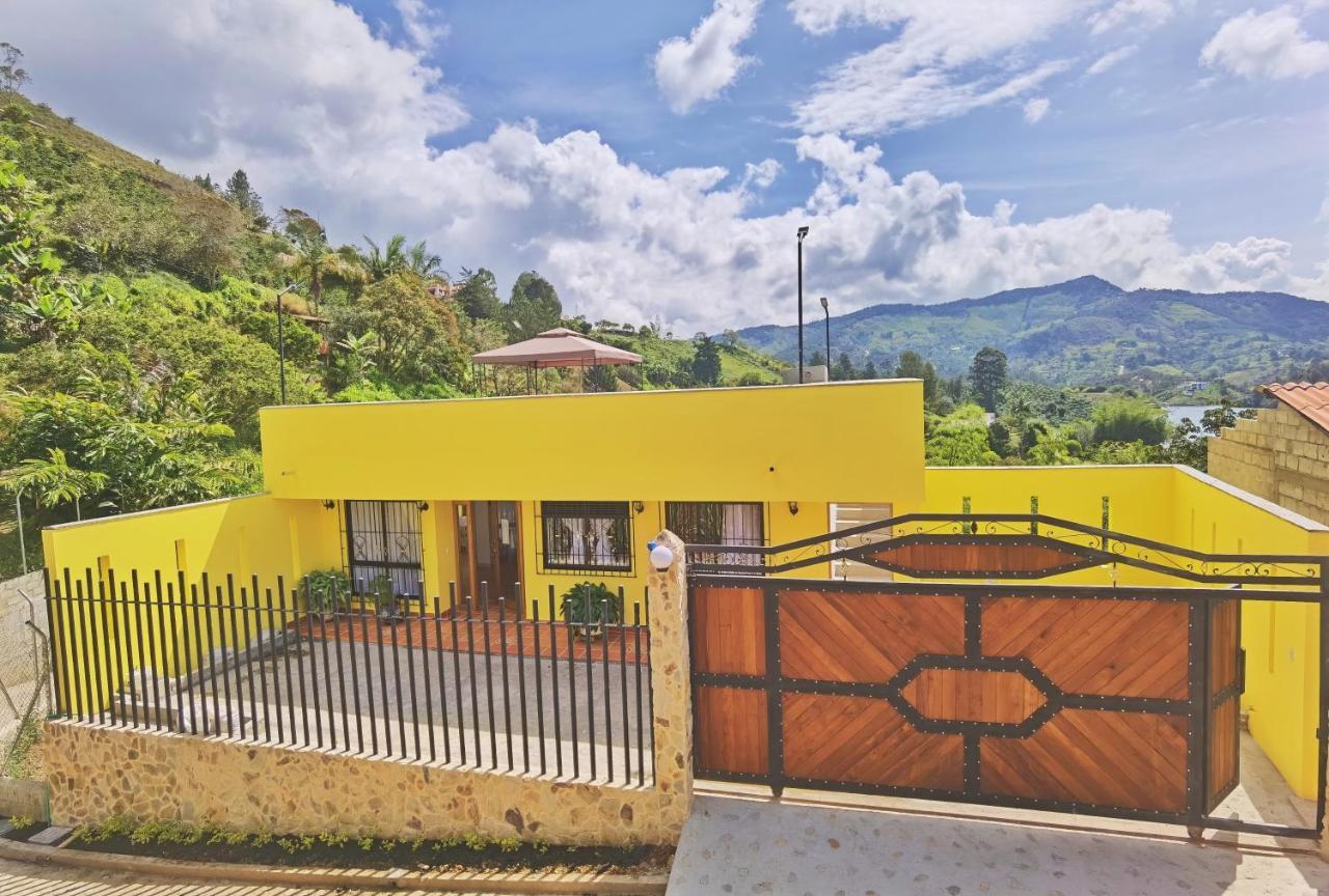 Hermosa casa de campo en GUATAPÉ Extérieur photo