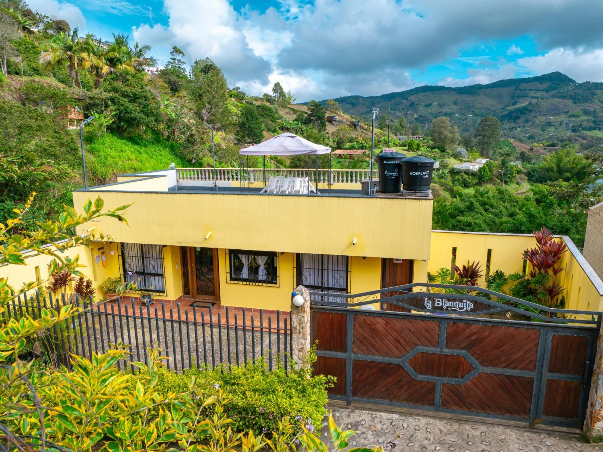 Hermosa casa de campo en GUATAPÉ Extérieur photo